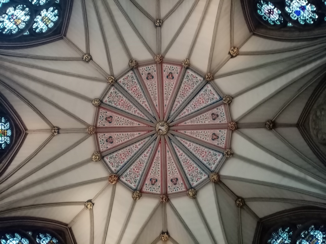 pretty ceiling