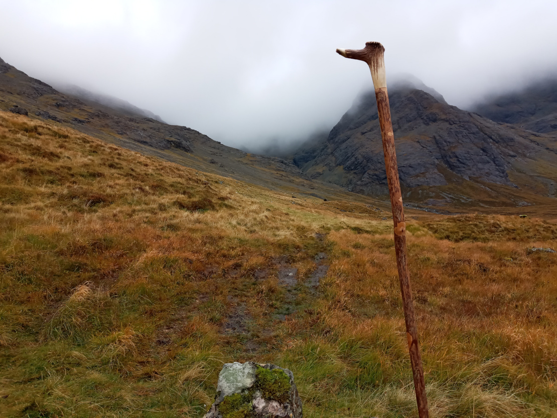 resting place and footpath